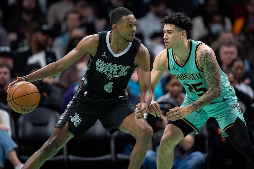 继续在竞技 继续在竞技