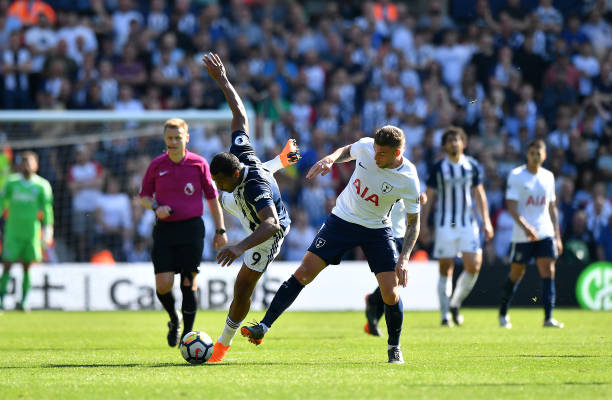 许多球迷开 许多球迷开